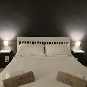 22 Apartment